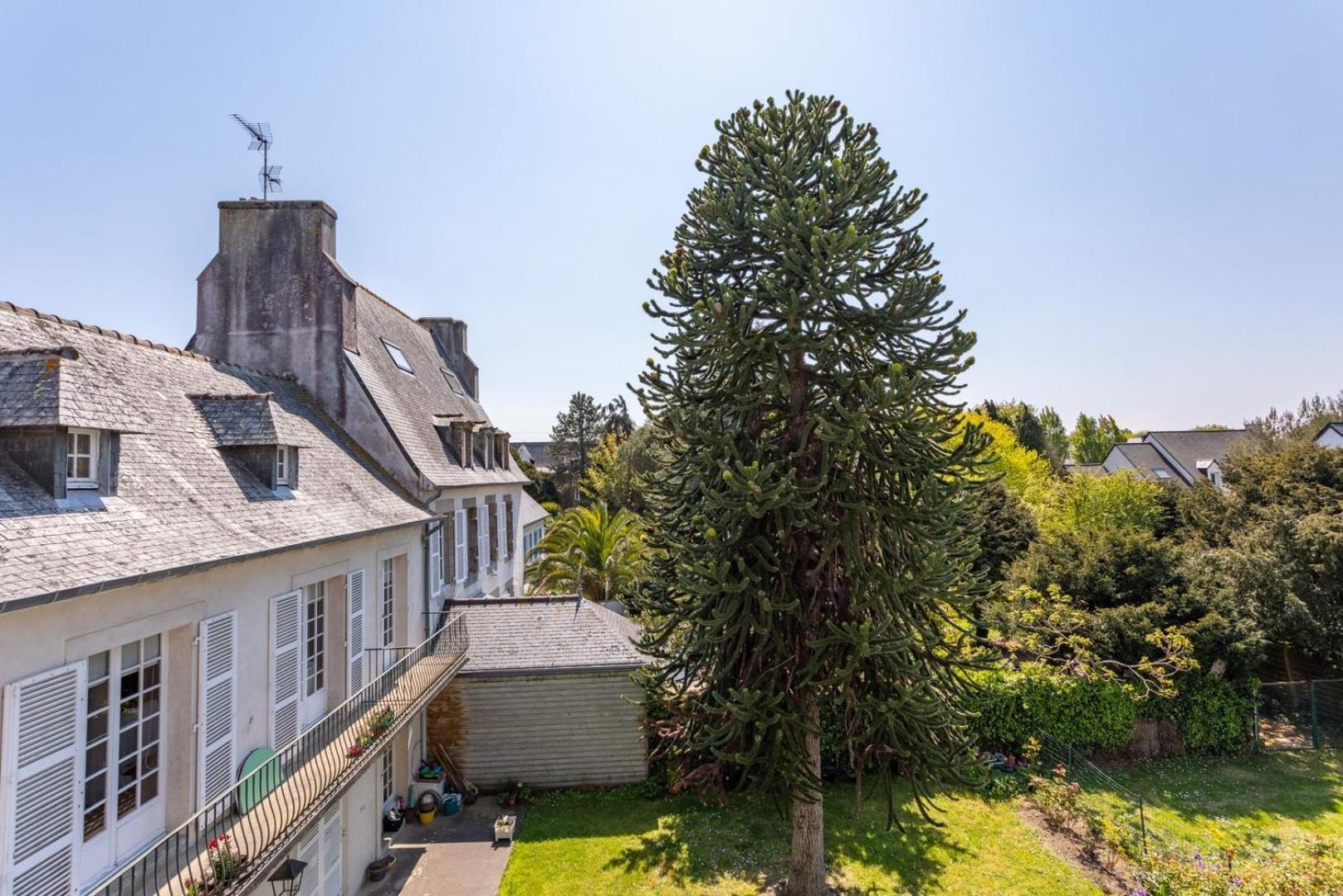 Le Capucin - Petit Duplex Avec Place De Parking Dinard Eksteriør bilde