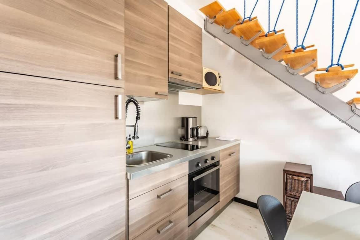 Le Capucin - Petit Duplex Avec Place De Parking Dinard Eksteriør bilde