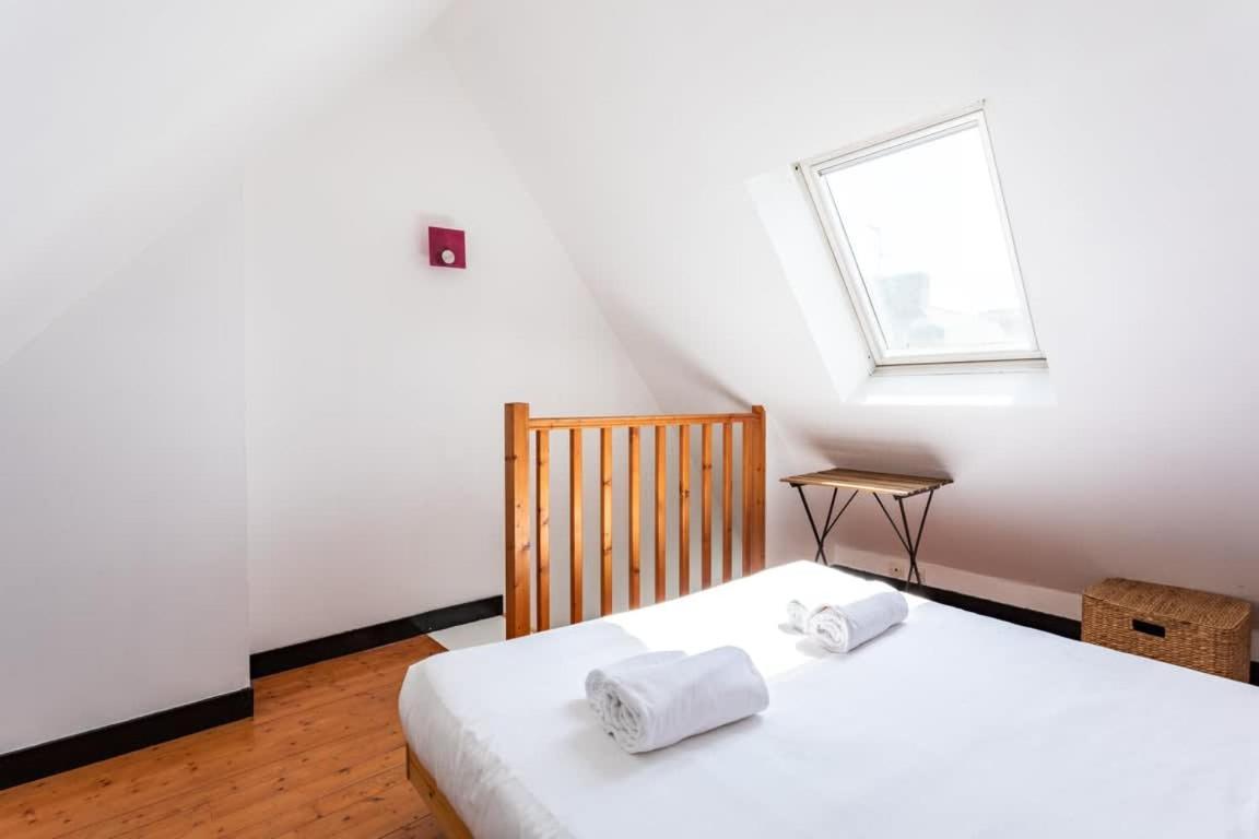 Le Capucin - Petit Duplex Avec Place De Parking Dinard Eksteriør bilde