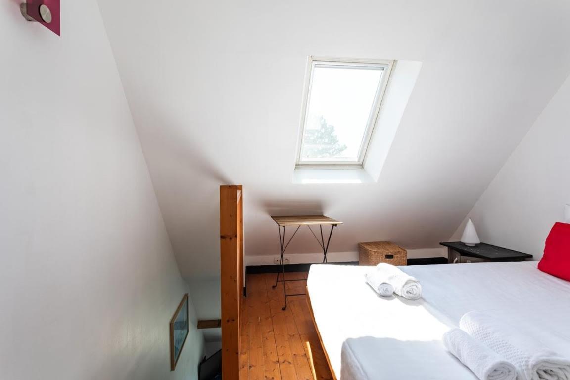 Le Capucin - Petit Duplex Avec Place De Parking Dinard Eksteriør bilde